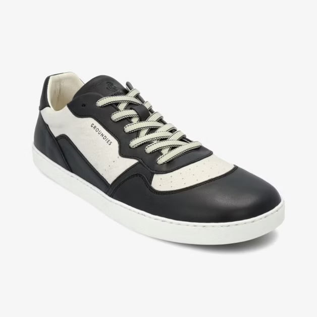 Nova Special Black White
