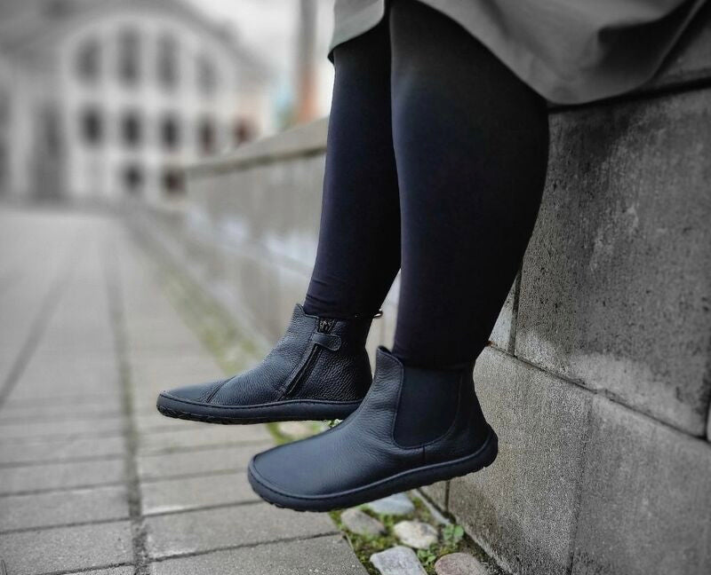 Chelys Black