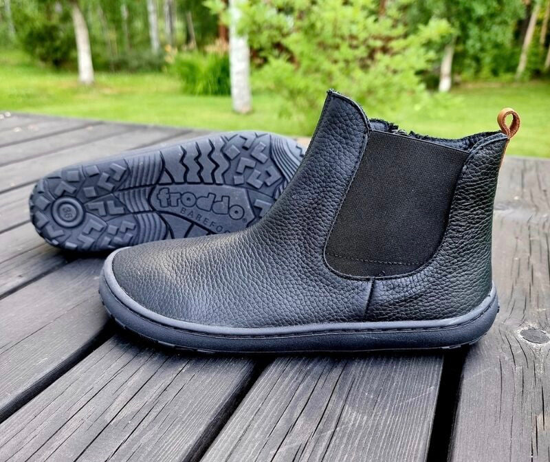 Chelys Black