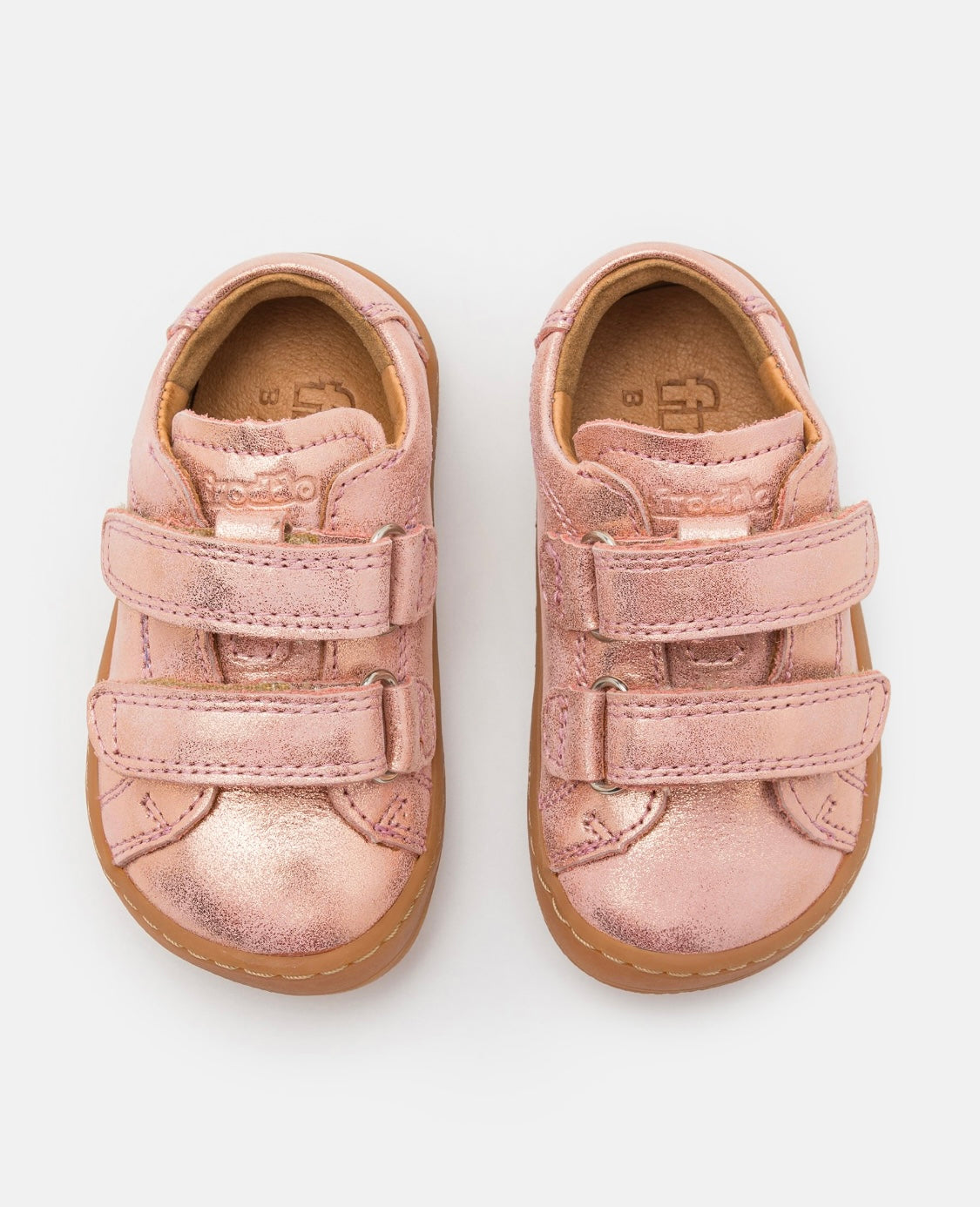 Leather sneaker shine